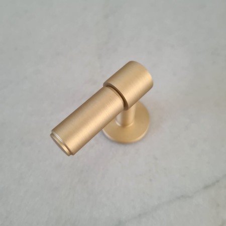 mosiężny uchwyt haczyk GM137 mosiądz szczotka