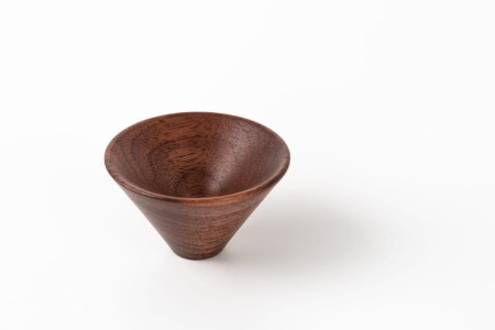 gałka meblowa Conic drewniana orzech włoski