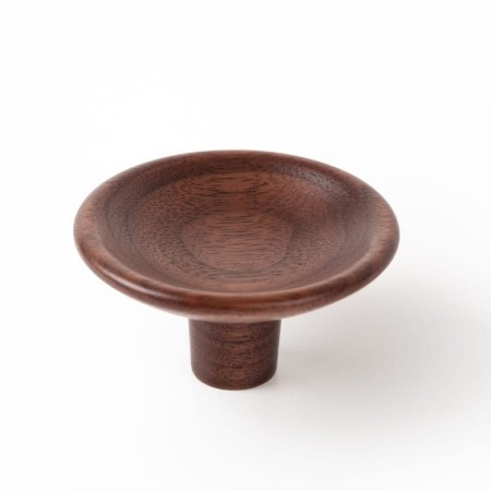 gałka meblowa Dysk drewniana orzech włoski