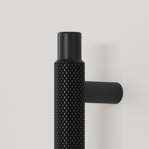 Joan detal czarny kolor