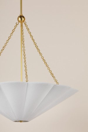 Lampa wisząca Alana na tle ściany