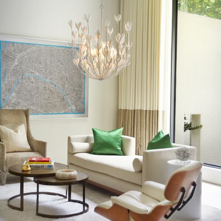 Żyrandol Flora duży biały realizacja