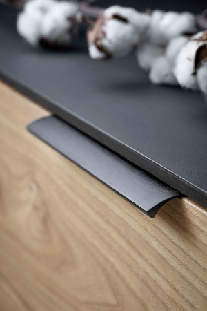 uchwyt krawędziowy Edge czarny 160 mm aranżacja 2