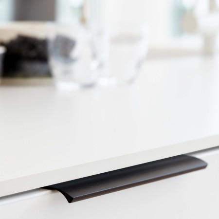 uchwyt krawędziowy Edge czarna szczotka 200 mm