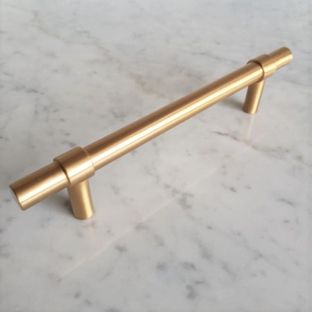 uchwyt mosiądz szczotkowany RM301