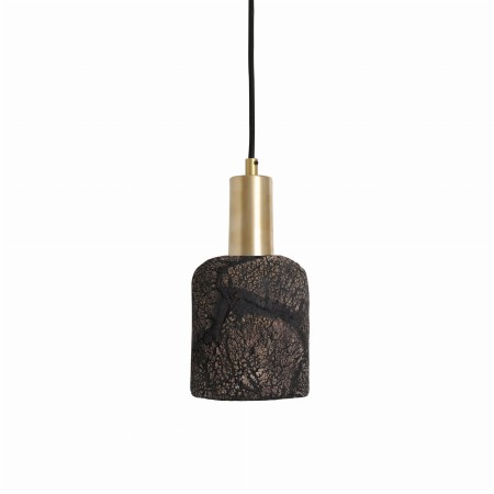 Lampa wykonana z gliny, świetnie sprawdzi się w eklektycznych wnętrzach