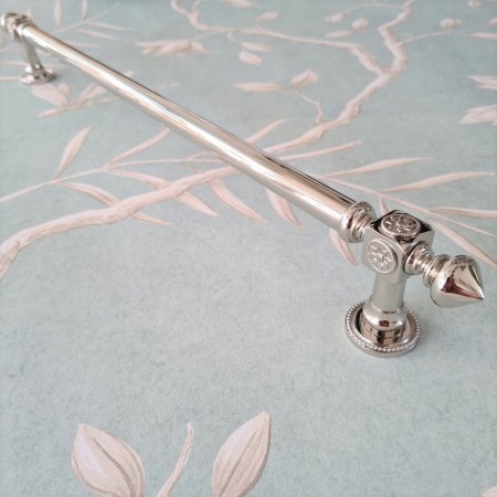 uchwyt meblowy UM408 Base Star niklowany z ozdobnymi gwiazdkami