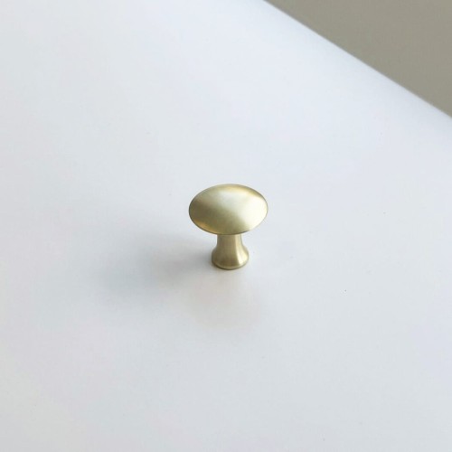 Przejdź do produktu Gałka meblowa Vito złoto satyna 