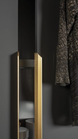 Uchwyt-krawedziowy-peak rozstaw 1120 mm złoto szczotkowane aluminium