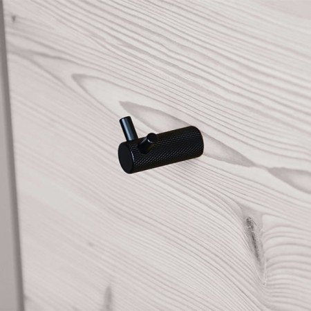 haczyk czarny podwójny 2463 bok na ścianie