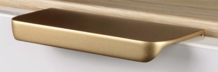 uchwyt-krawedziowy-nakladany-flat-złoty-mat 100 mm