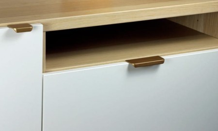 uchwyty-krawedziowe flat-nakladane-złoty-mat