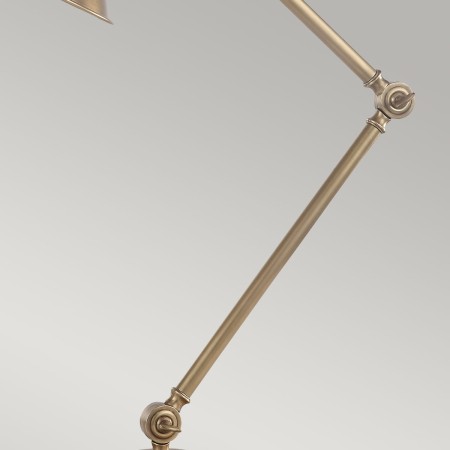 zbliżenie-lampa-biurkowa-provence-antyczny-mosiądz.jpg