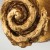 zbliżenie-kinkiet-swirl-M-polerowane-złoto.jpg