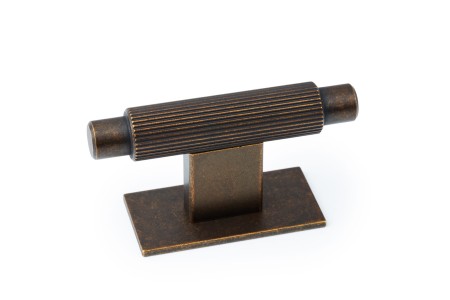 uchwyt meblowy rustyklany brąz Stripes Tbar 0588 z podkładką