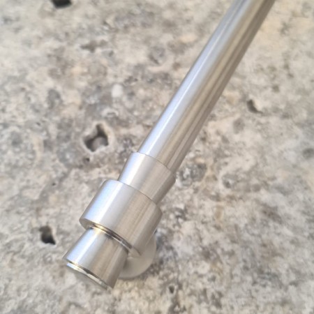 Uchwyt reling meblowy mosiężny RM326 nikiel szczotkowany