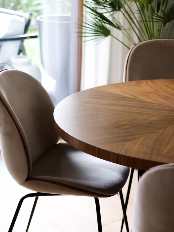 stół z projektu AM INTERIORS 