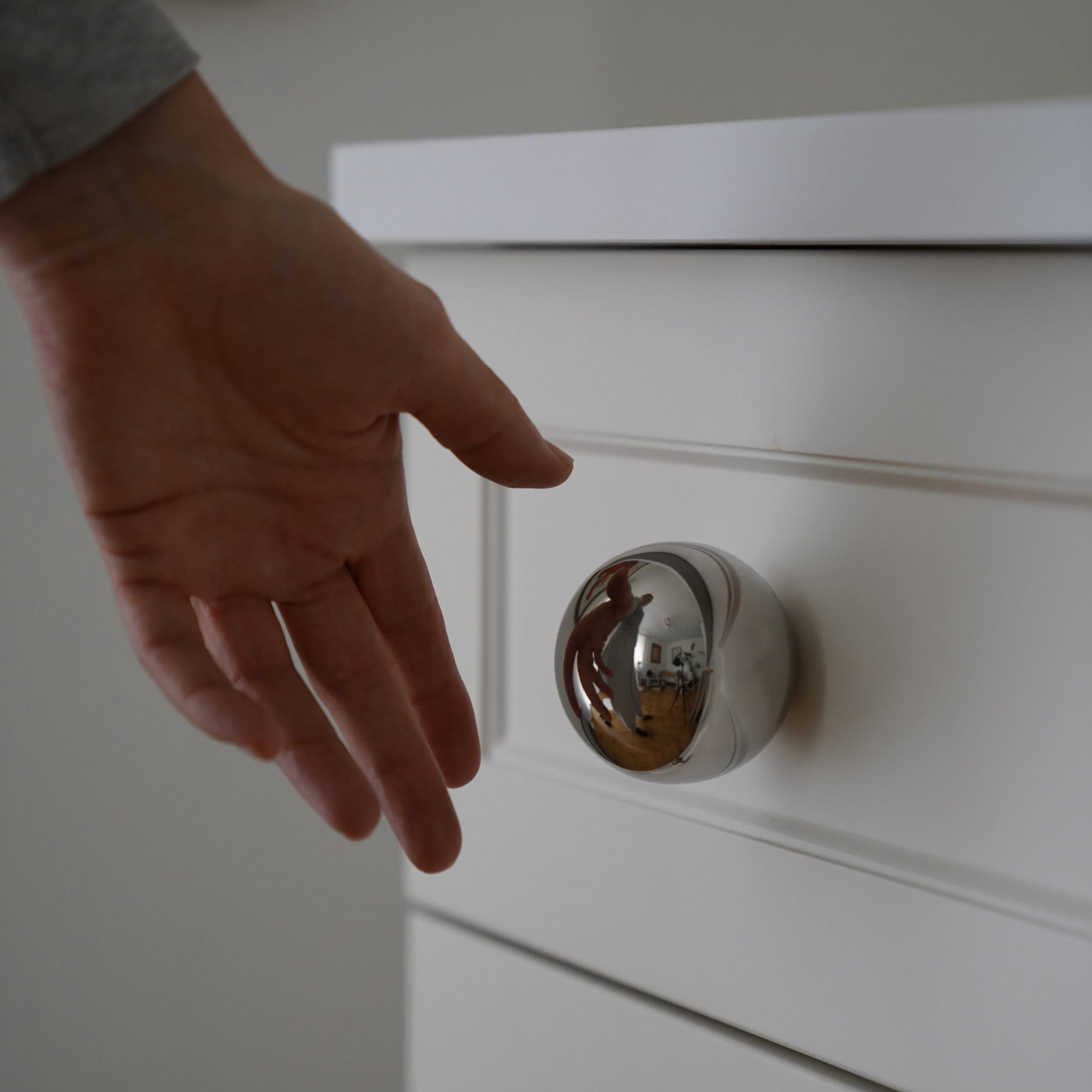 realizacja kula 6 cm inox stal nierdzewna nowoczesna