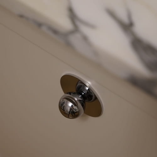 designerski uchwyt kulka i podkładka zestaw mosiądz chromowany