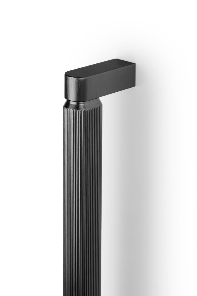 uchwyt meblowy podłużny Brooklyn Big tytan szczotkowany