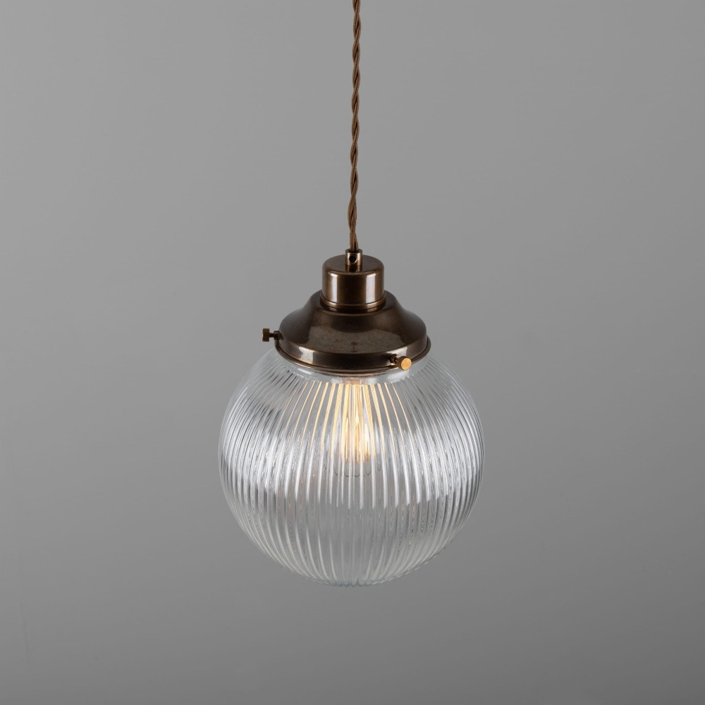 lampa-wisząca-stanley-antyczny-mosiądz.jpg